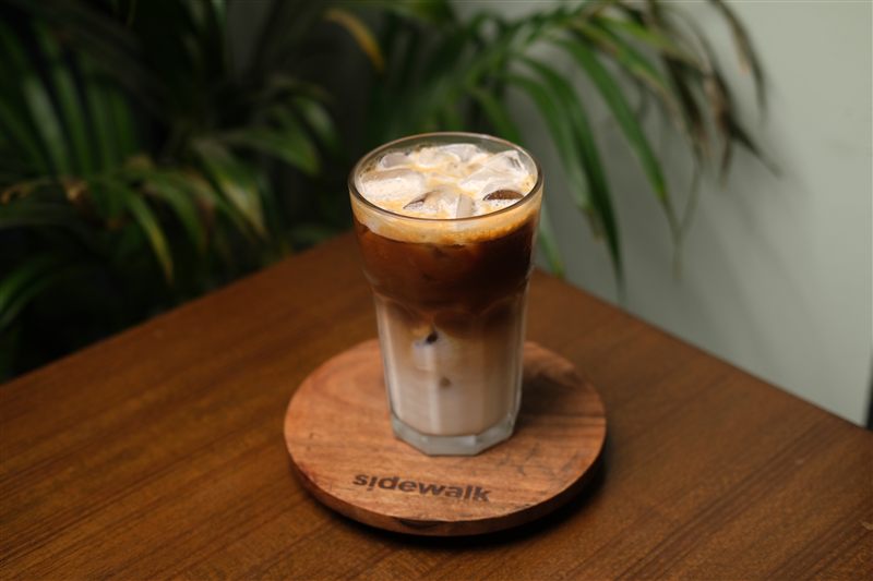 Shaken Iced Latte